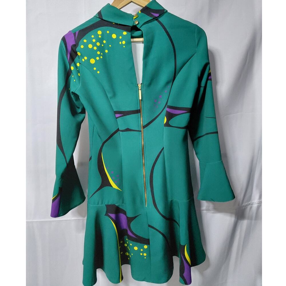 Closet London Green Graphic Print Dress Knit Long Sleeve Women Size 4